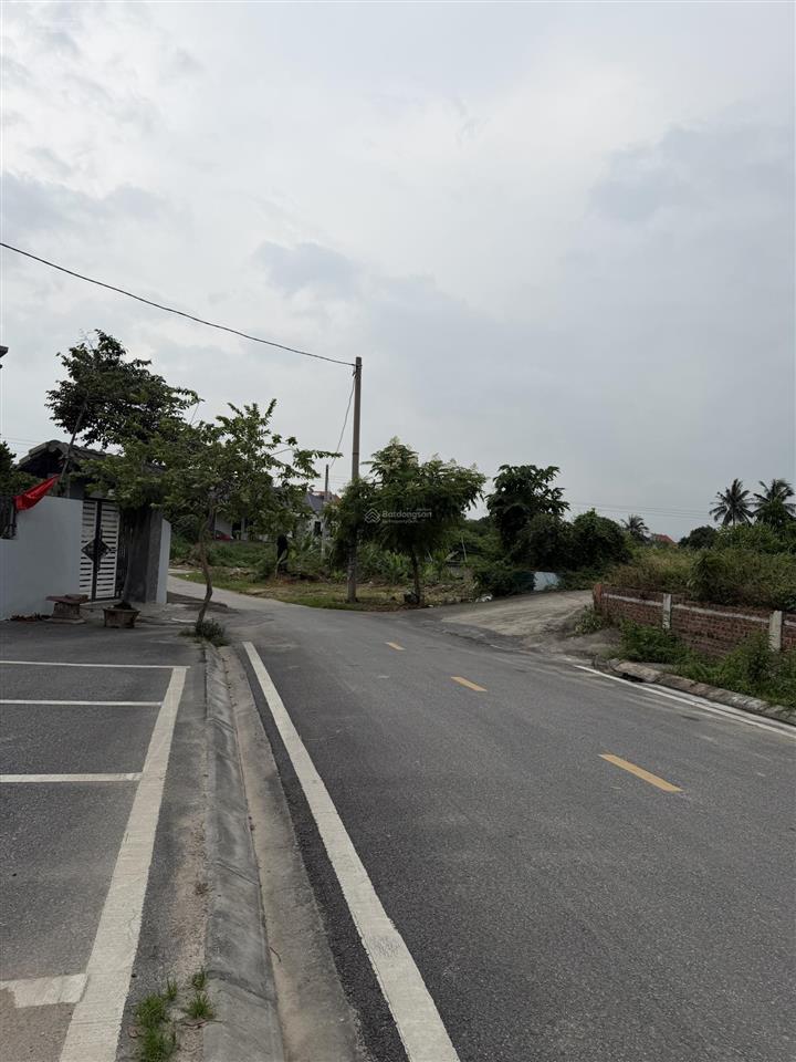Chính chủ bán nhà đất khu dân chủ mạo khê