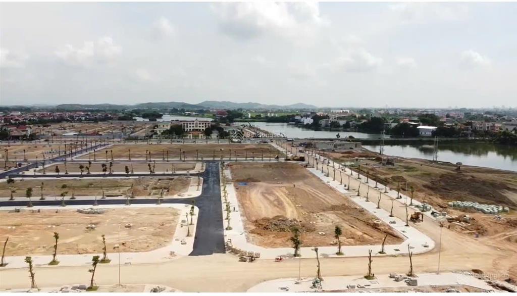 E đang có 3 lô góc siêu đẹp của dự án. anh/chị quan tâm  e ạ