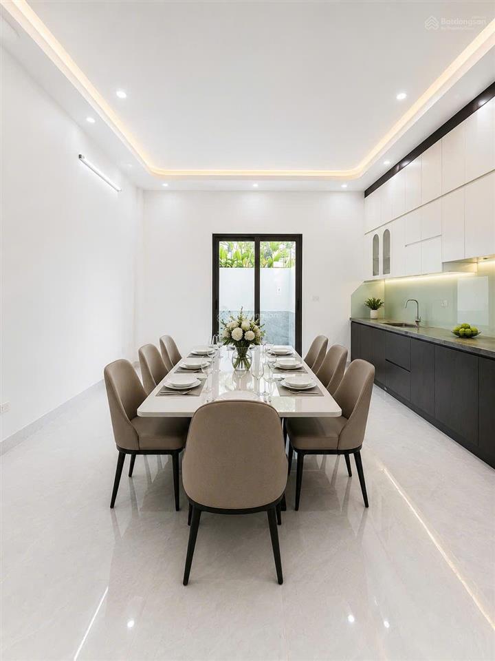 Chỉ cần trả trước 3 tỷ nhận ngay nhà 100m², ô tô đỗ sân, kinh doanh tốt tại đại thành, hưng đạo