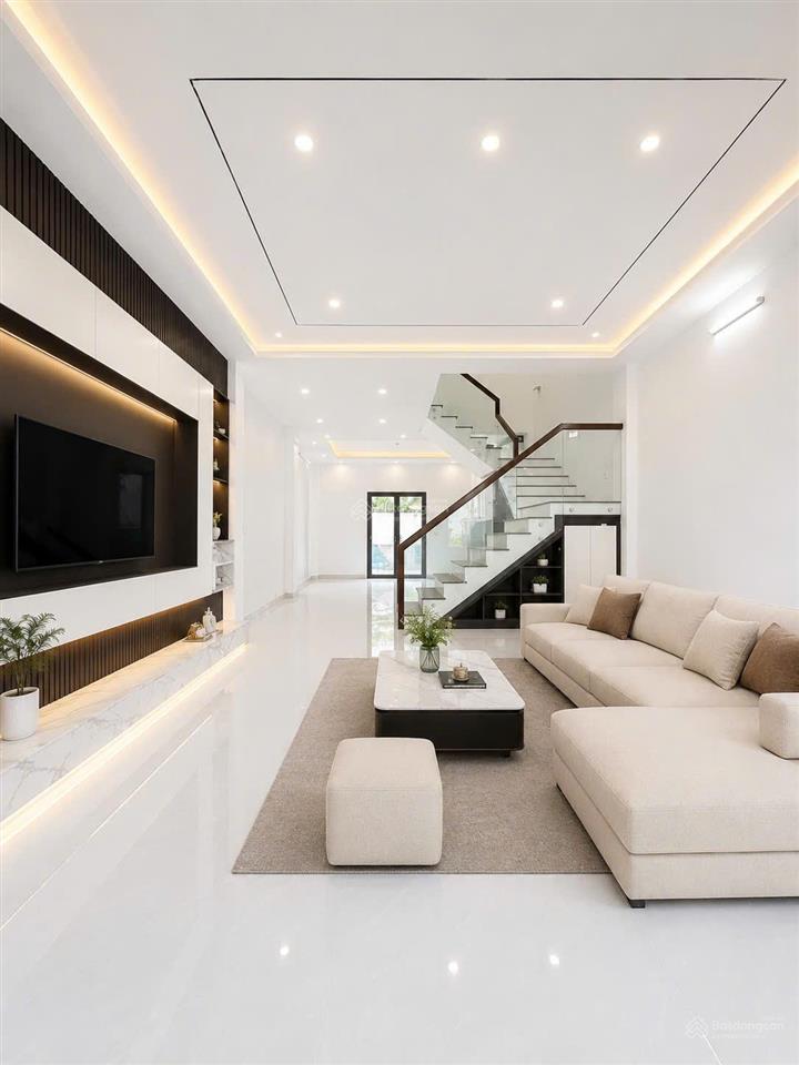 Chỉ cần trả trước 3 tỷ nhận ngay nhà 100m², ô tô đỗ sân, kinh doanh tốt tại đại thành, hưng đạo