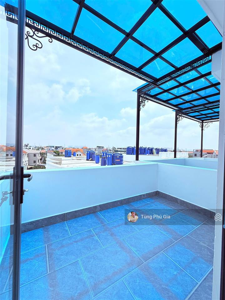 Bán nhà riêng tại quốc lộ 6, 3,95 tỷ, 35 m2, 3pn, 4wc, chính chủ, giá tốt