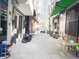 Nhà 2 tầng tô hiệu sát đầm sen 40 m2 hẻm 6m sổ riêng nhỉnh 5 tỷ