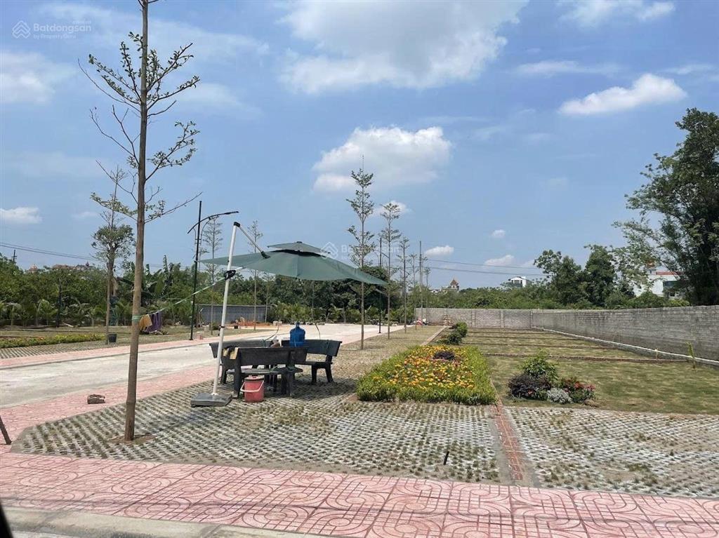Lô đất xây trọ cạnh chợ hoà lạc dòng tiền sẵn, nằm trong khu dân cư