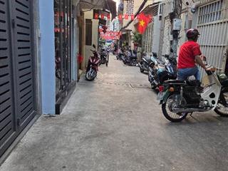 Bán nhà trệt lầu btct, ngay chợ hoa hồ thị kỷ, kqhlg