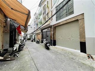 Bán nhà trệt 2 lầu btct, ngay đại học kinh tế, kqhlg