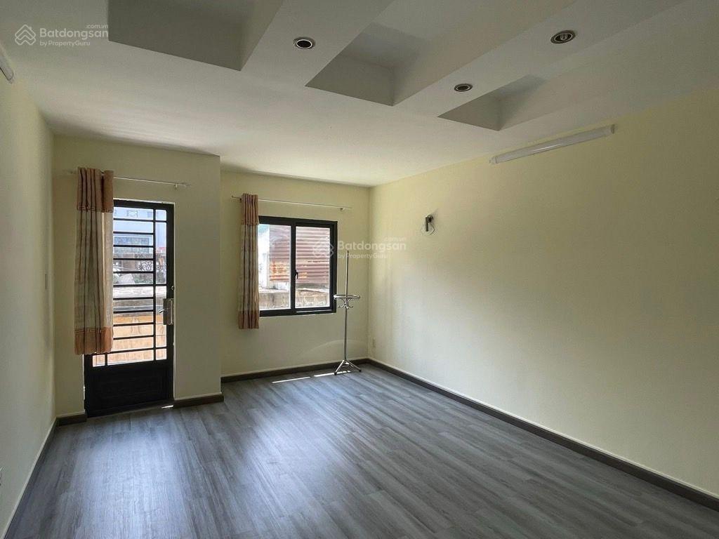 Bán nhà riêng quận 10, sư vạn hạnh, trệt 3 lầu btct, kqhlg