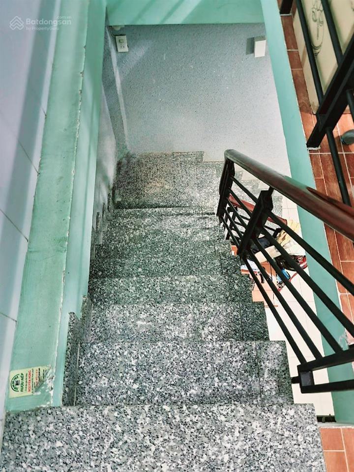 Bán nhà riêng quận 10, nguyễntri phương, trệt 2 lầu btct, kqhlg