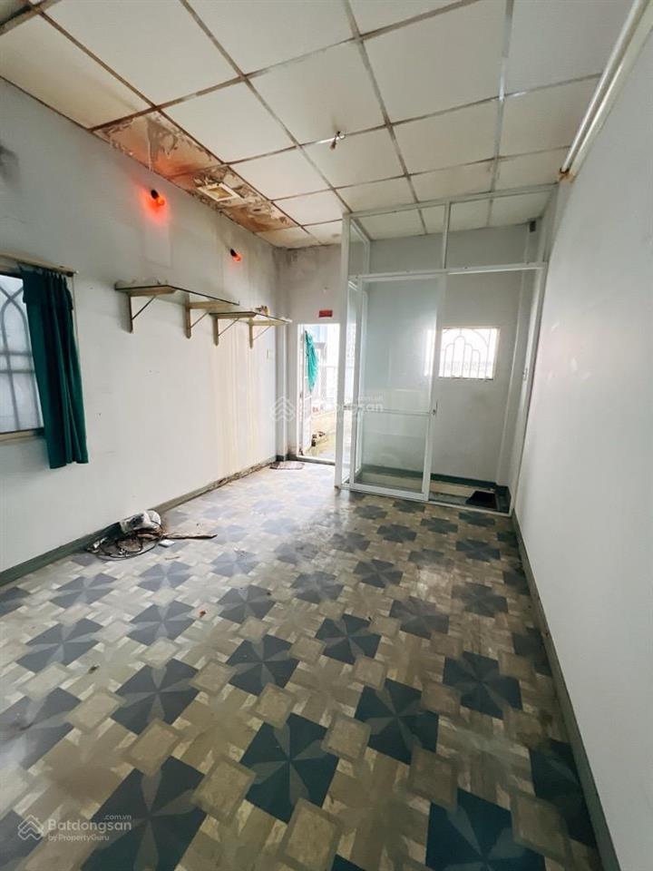 Bán nhà phường 4 quận 10, ngô gia tự, trệt lầu btct, kqhlg