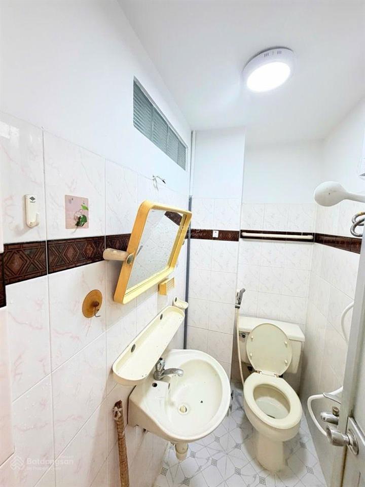 Bán nhà riêng phường 9 quận 10, ngay bệnh viện nhi đồng 1, trệt 4 lầu btct, kqhlg