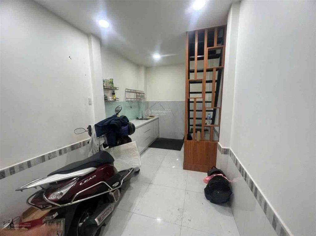 Siêu phẩm quận 1  dòng tiền 12 tr/tháng  hoàn công đủ  công chứng ngay  nhỉnh 3 tỷ