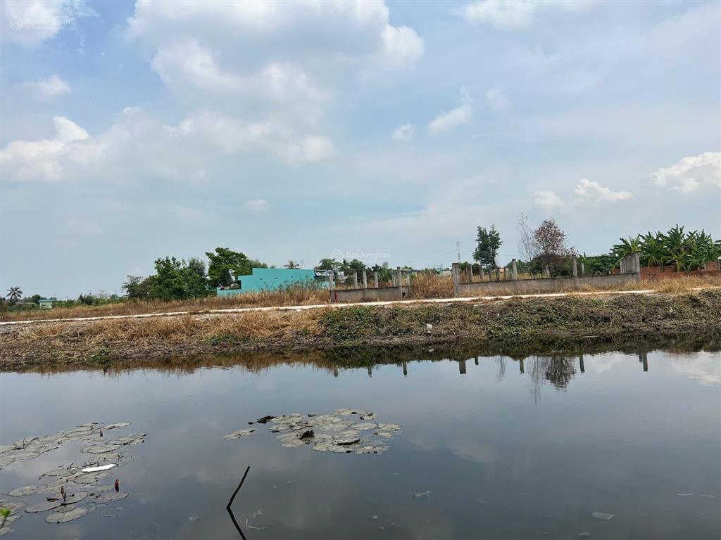 Bán đất nền thổ cư giá rẻ nguyễn hữu trí bình chánh ngang 5m dài 20m