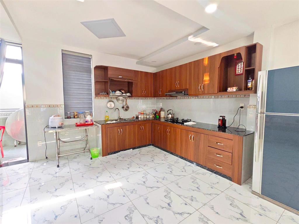 Bán biệt thự đơn lập mặt tiền đẹp kề bên vincom saigonpark, kqhlg