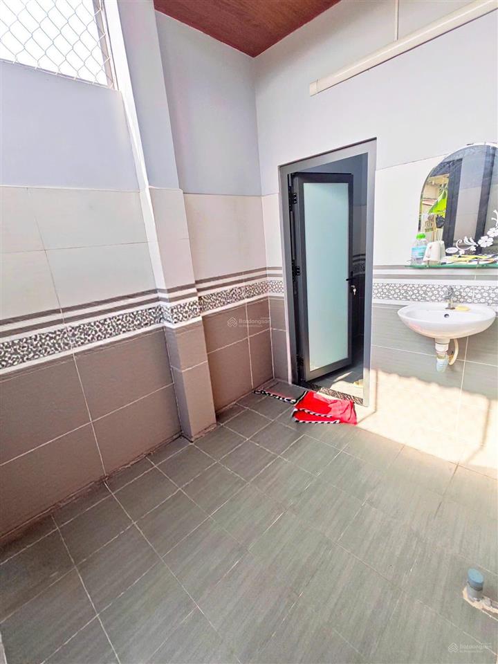 Bán biệt thự đơn lập mặt tiền đẹp kề bên vincom saigonpark, kqhlg