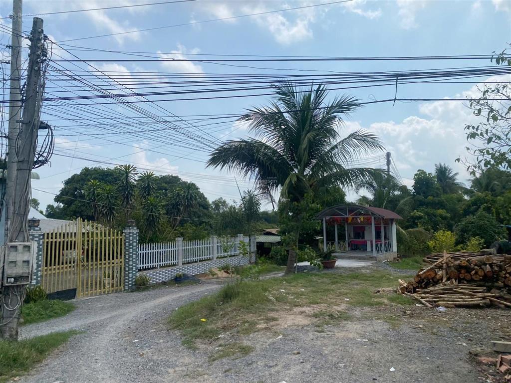 Bán đất ở  đức huệ (long an)  chỉ 200 triệu  full thổ cư