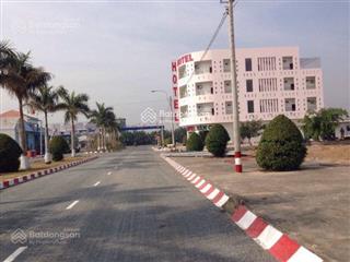 Làm ăn kẹt vốn bán gấp lô đất kdc phước đông 99m2 cắt lỗ 400tr còn 990tr sổ hồng sẵn (có bớt lộc)