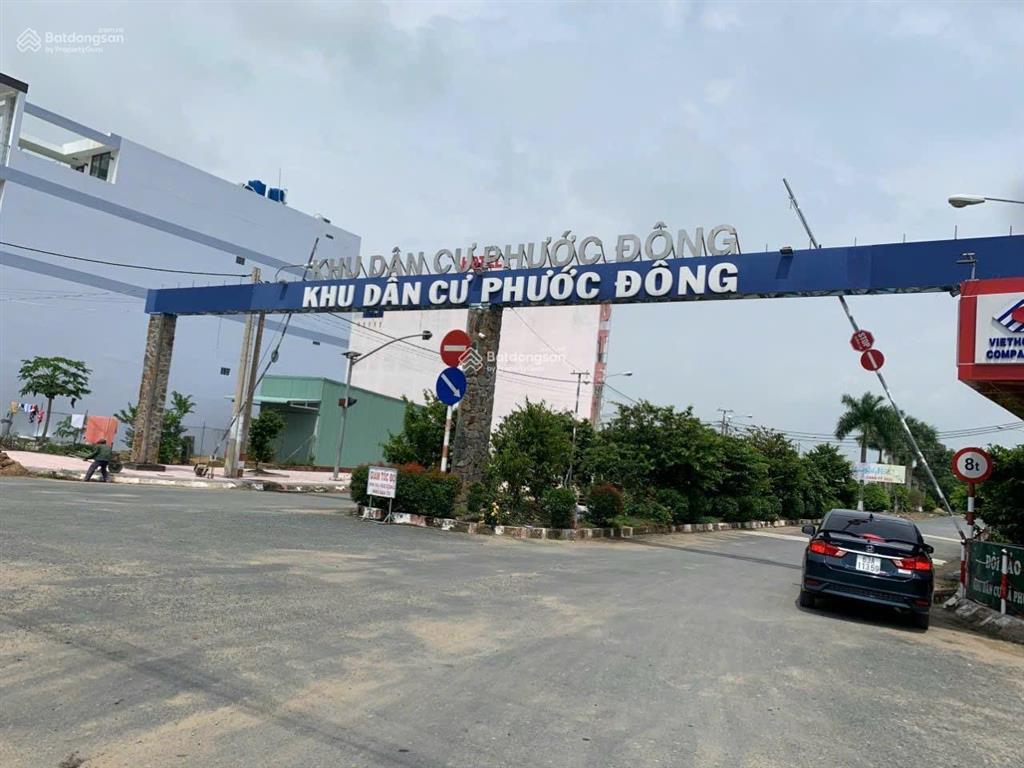 Làm ăn kẹt vốn bán gấp lô đất kdc phước đông 99m2 cắt lỗ 400tr còn 990tr sổ hồng sẵn (có bớt lộc)