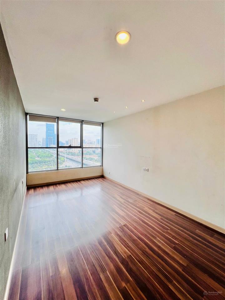 Bán siêu phẩm (4pn3vs) thăng long number one 173m2, có slot ô tô,sổ vĩnh viễn 16 tỷ (0968 943 ***)