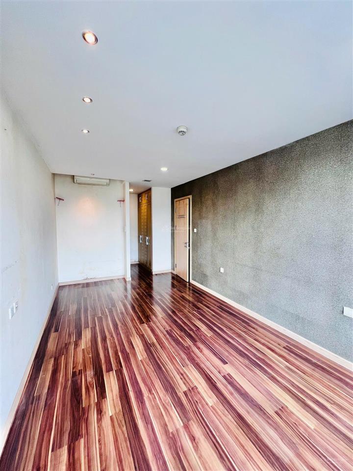Bán siêu phẩm (4pn3vs) thăng long number one 173m2, có slot ô tô,sổ vĩnh viễn 16 tỷ (0968 943 ***)