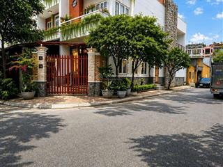 Chính chủ bán nhà góc 2 mặt tiền khu biệt thự ven sông bình lợi