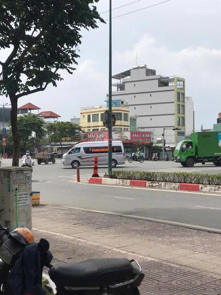 Cho thuê tòa nhà vp, mặt tiền phạm văn đồng, p. 13, q. bình thạnh