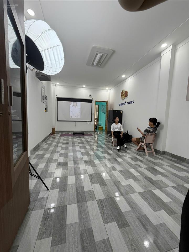 Nhà mẹ bán nhanh! nhà cao đẹp gần như mới 1trệt 2 lầu mặt tiền đường an phú 21, kdc lê phong an phú