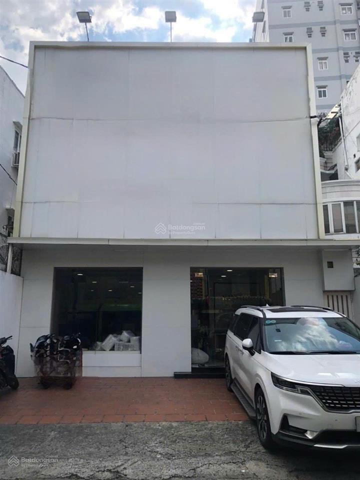 Cho thuê nhà  bến thành, quận 1  9x18m (3 tầng)