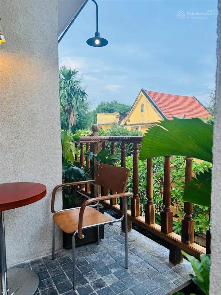 Cho thuê biệt thự lớn  quận 3 (935m2 đất) không gian chill sân vườn