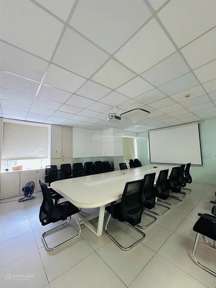 Cho thuê tòa nhà mặt tiền nguyễn văn trỗi  phú nhuận gần nkkn