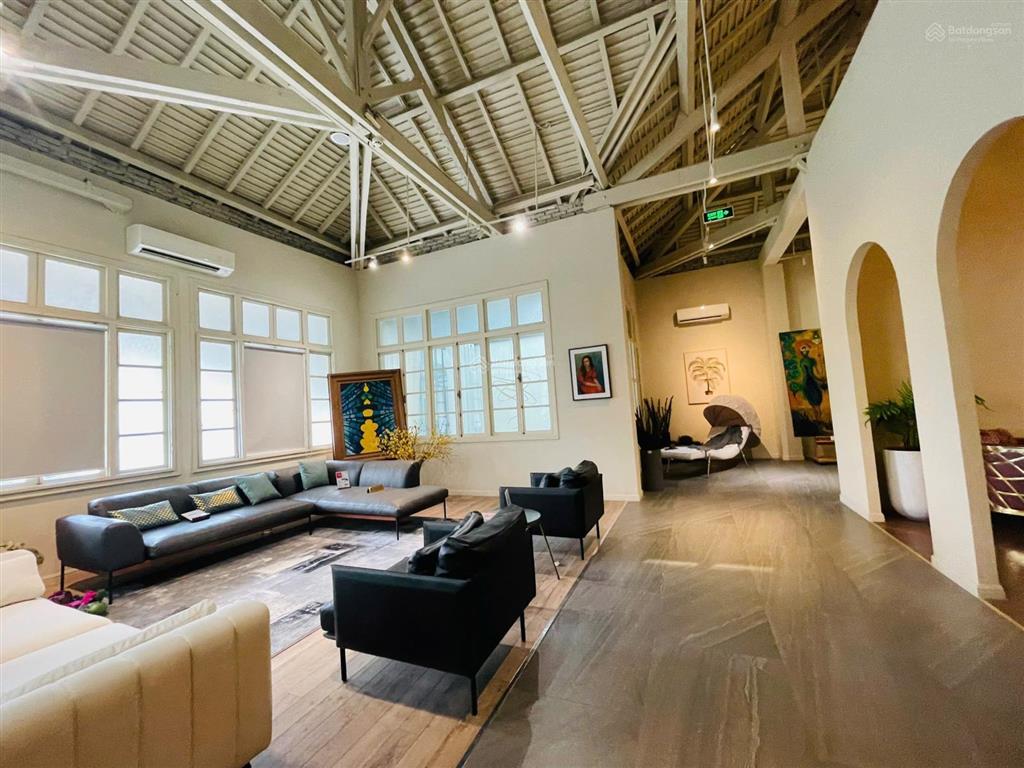Cho thuê nhà  179 lý chính thắng, võ thị sáu, quận 3  500m2 sử dụng (trống suốt)