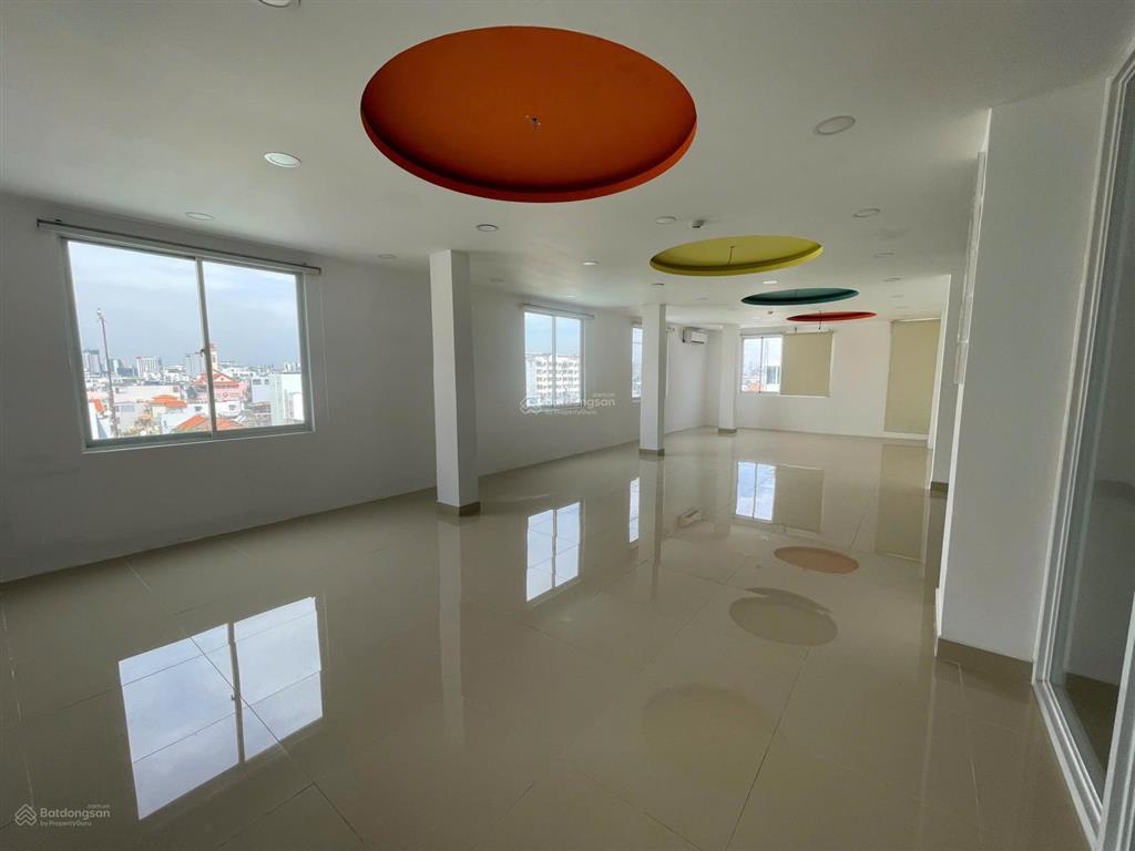Cho thuê building hầm 7t (12x20m)  trần nhật duật, tân định, quận 1