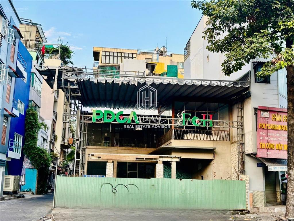 Cho thuê  mt lý thường kiệt, quận 10  12x20m (không gian mở)