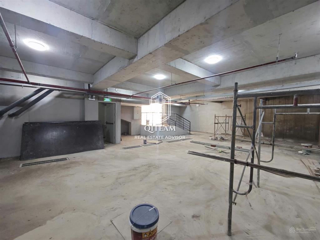 Building góc 2mt  ung văn khiêm, bình thạnh (700m2 sàn)