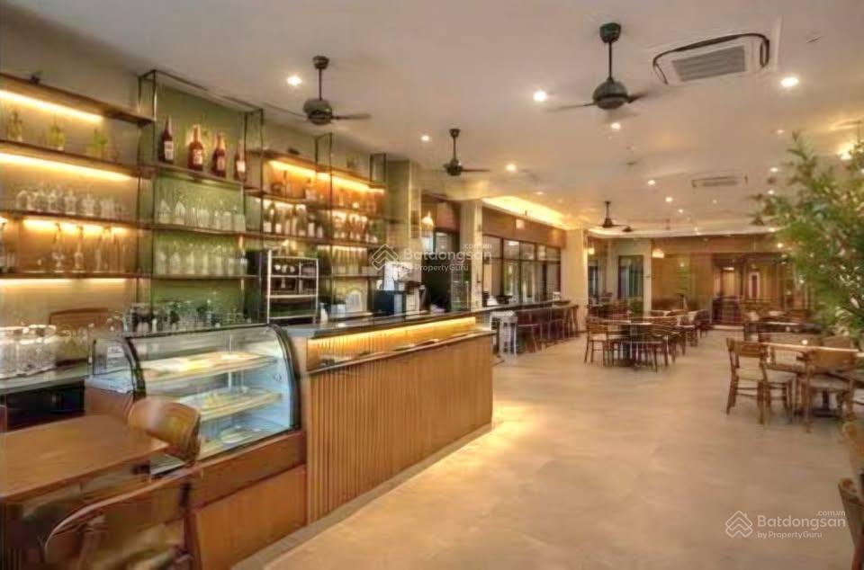 Cho thuê shop house góc 2mt  chung cư hà đô, quận 10