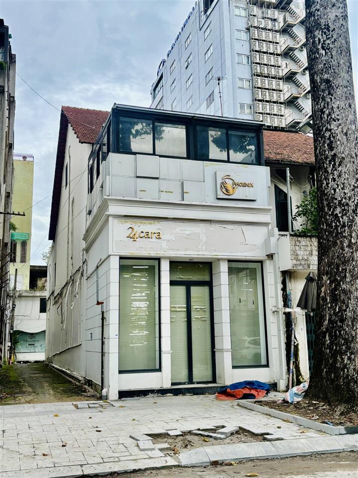 Cho thuê góc  116 sương nguyệt ánh, bến thành, quận 1  4,6x26m (trệt lầu)