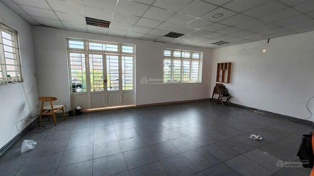 Cho thuê tòa nhà vp  khu trần não, quận 2 (1000m2 sử dụng)