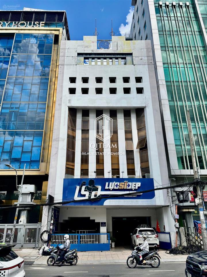 Cho thuê building (1000m² sử dụng) khu sinh viên, vp (bình thạnh)