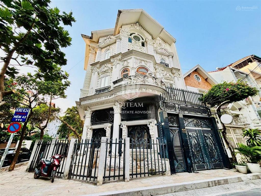 Góc 2mt  trần thiện chánh, quận 10 (gần svh)