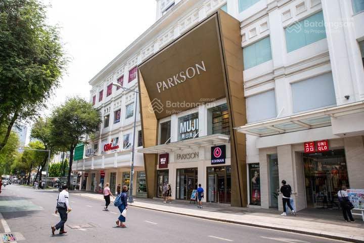 Cho thuê mặt tiền parkson đồng khởi  1000m2 sử dụng (kd tự do)