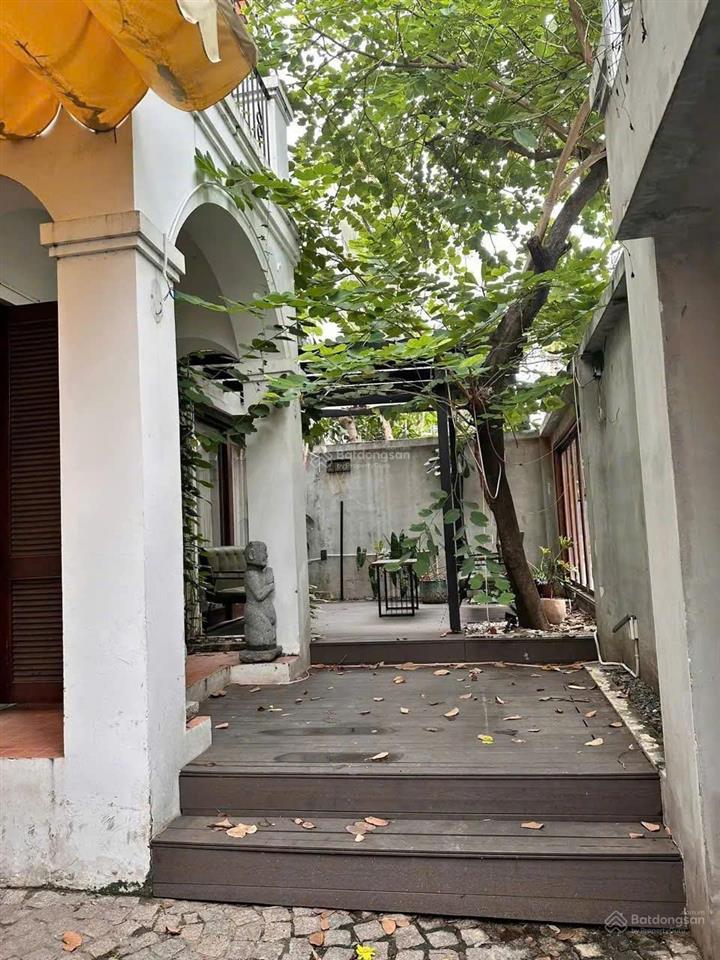 Cho thuê nhà  khu thảo điền, quận 2 (phong cách chill chill)