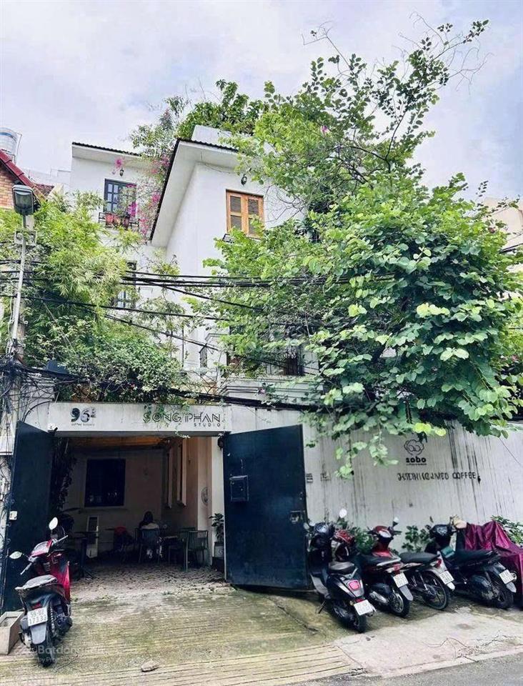 Cho thuê nhà  khu thảo điền, quận 2 (phong cách chill chill)