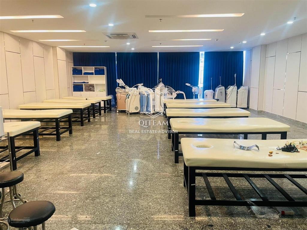 Cho thuê building  ba tháng hai, quận 10 (9x25m hầm 7 tầng  tm, pccc)  1200m² sử dụng