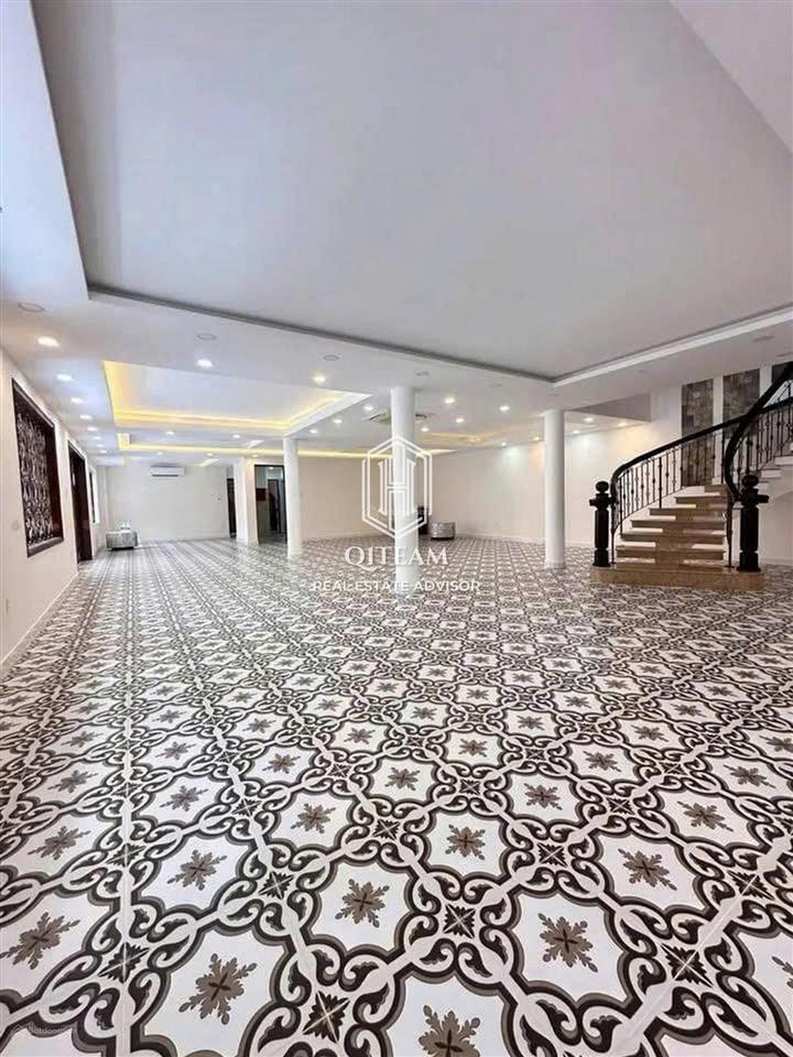 Cho thuê nhà  góc 2mt  nguyễn đình chính, phú nhuận (410m2)