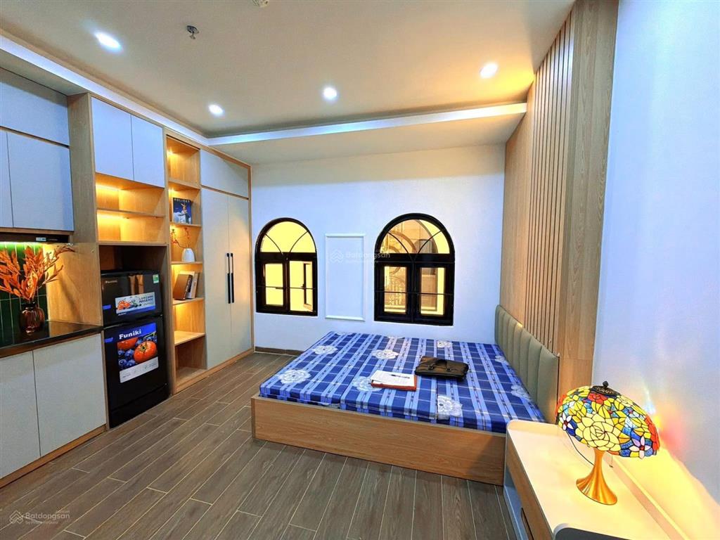 Tòa ccmn bạch mai căn góc 6t thang máy 15pkk đủ đồ, khóa vân tay, gpxd, pccc đạt chuẩn