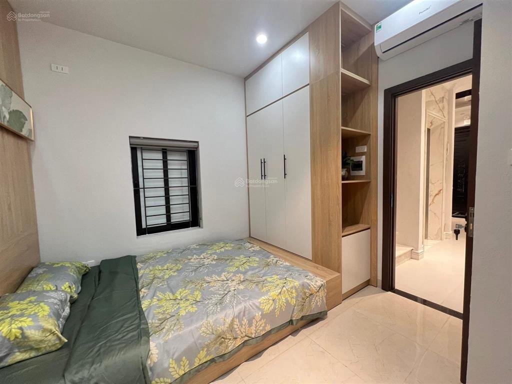 9 tỷ nhà ccmn minh khai 6 tầng thang máy 10pkk, full nt, cửa vân tay, máy giặt riêng, dt 7%/năm