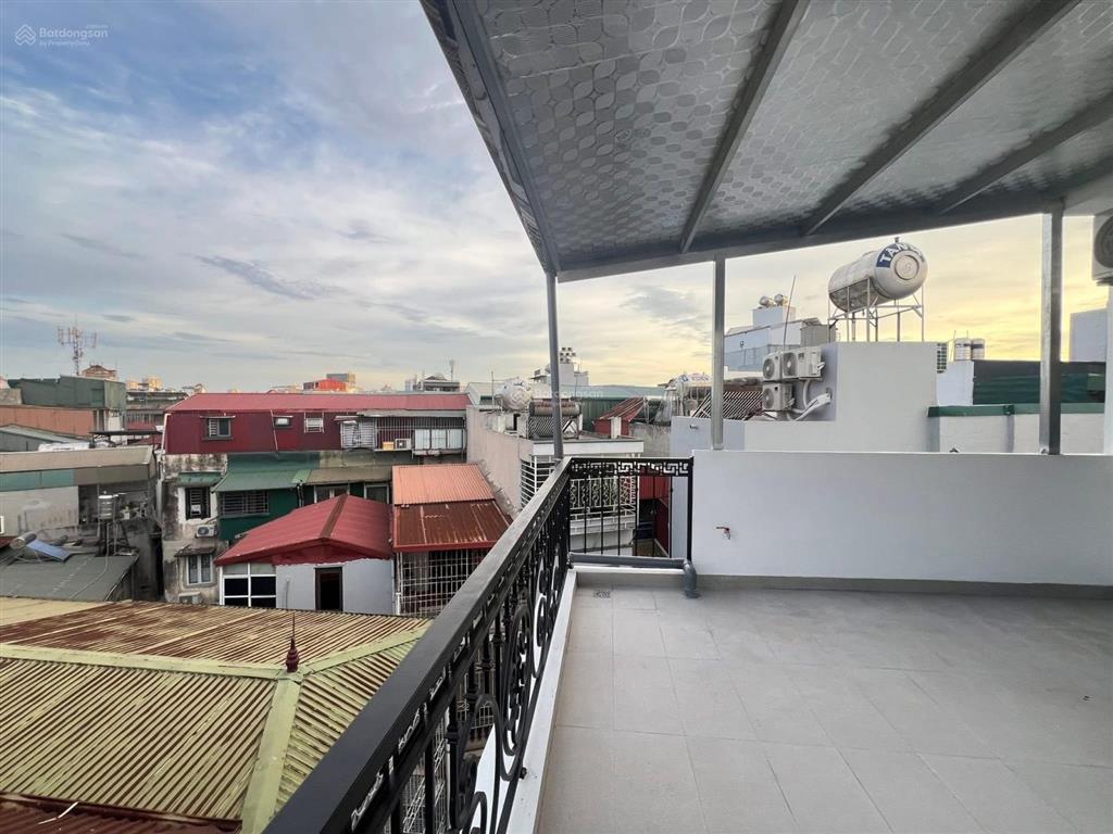 9 tỷ nhà ccmn minh khai 6 tầng thang máy 10pkk, full nt, cửa vân tay, máy giặt riêng, dt 7%/năm