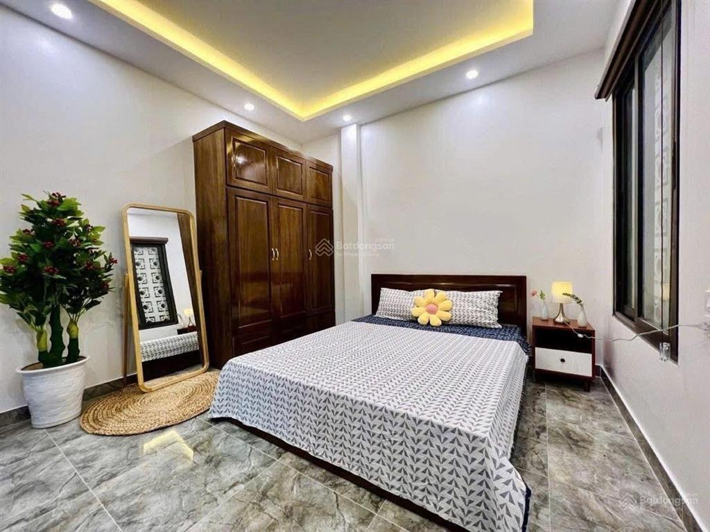170tr/m2 nhà dòng tiền minh khai 60tr/th thang máy, đủ nội thất, ban công, sđcc, k quy hoạch