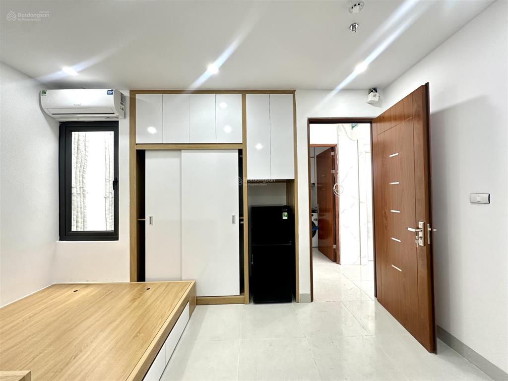 Toà chdv hồ đắc di  trần hữu tước 2 thoáng 8t thang máy, 23pkk đủ đồ, máy giặt riêng gpxd pccc đủ