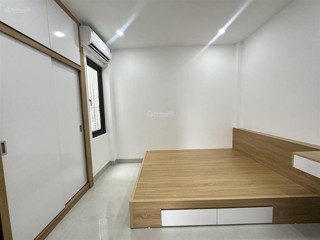 Toà chdv hồ đắc di  trần hữu tước 2 thoáng 8t thang máy, 23pkk đủ đồ, máy giặt riêng gpxd pccc đủ