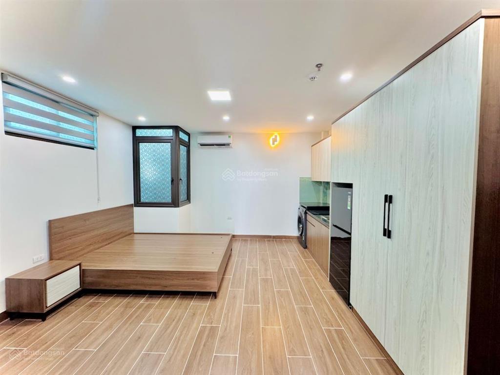 Tòa ccmn lê thanh nghị, 2 thoáng, ngõ trước nhà 3m, thang máy 55 triệu/tháng, gpxd, pccc đầy đủ