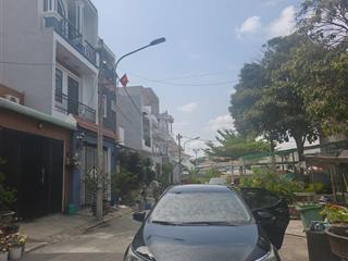 Hạ giá cần bán gấp.
bán đất kdc xã tân kiên, mặt tiền đường nhựa 8m